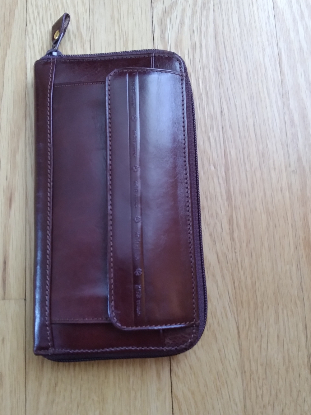Women's Zip-Around Leather W Wallet in Dark Brown Handmade